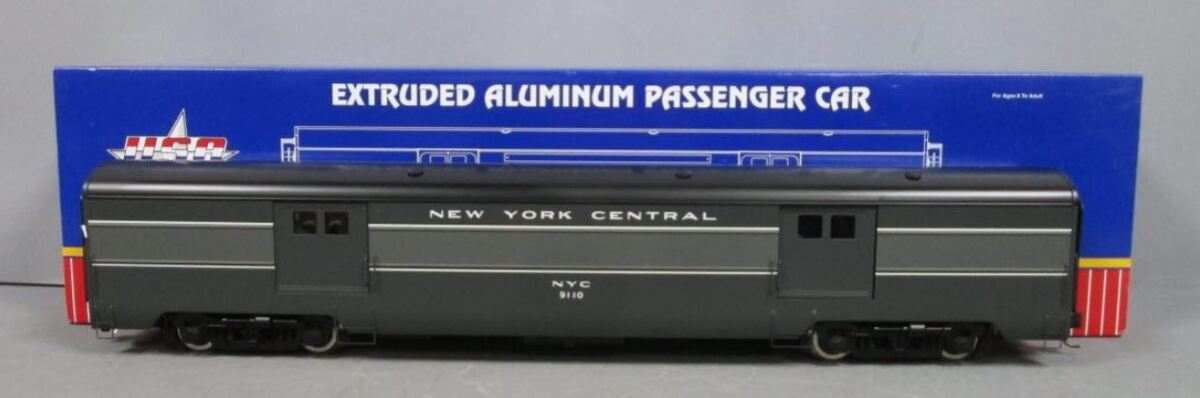 USA Trains R310302 G New York Central 20th Century Two-Tone Gray Baggage