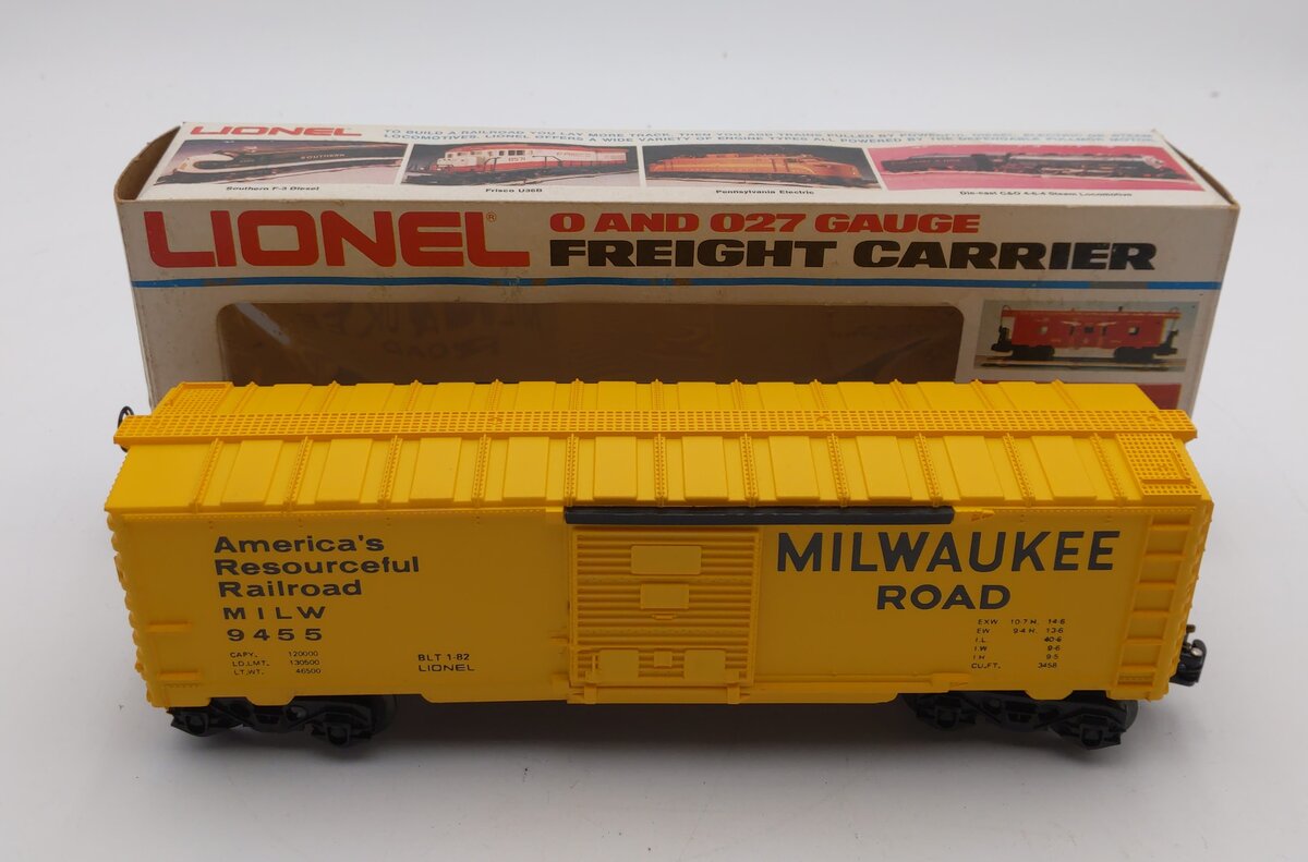 Lionel 6-9455 O Gauge Milwaukee Road Boxcar