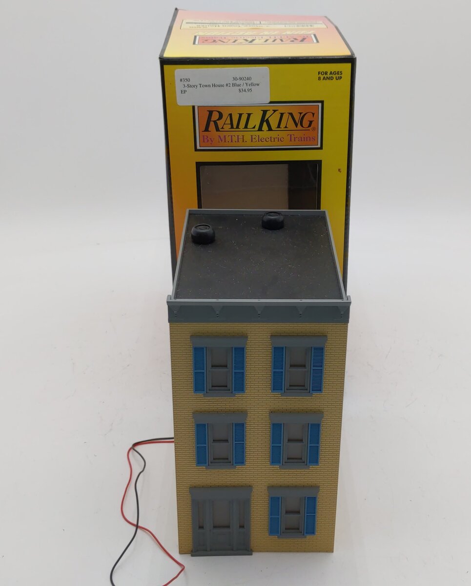 MTH 30-90240 O 3-Story Town House