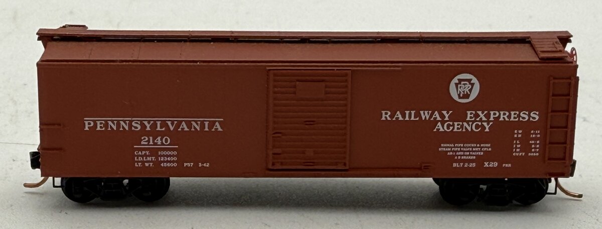 Micro-Trains 12000261 N Pennsylvania 40' Steel Single Door Boxcar #2140