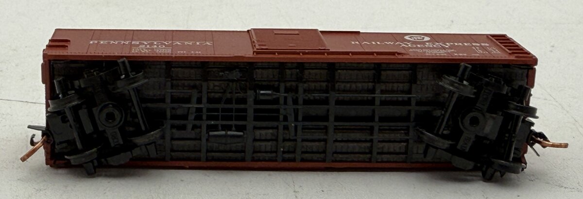 Micro-Trains 12000261 N Pennsylvania 40' Steel Single Door Boxcar #2140