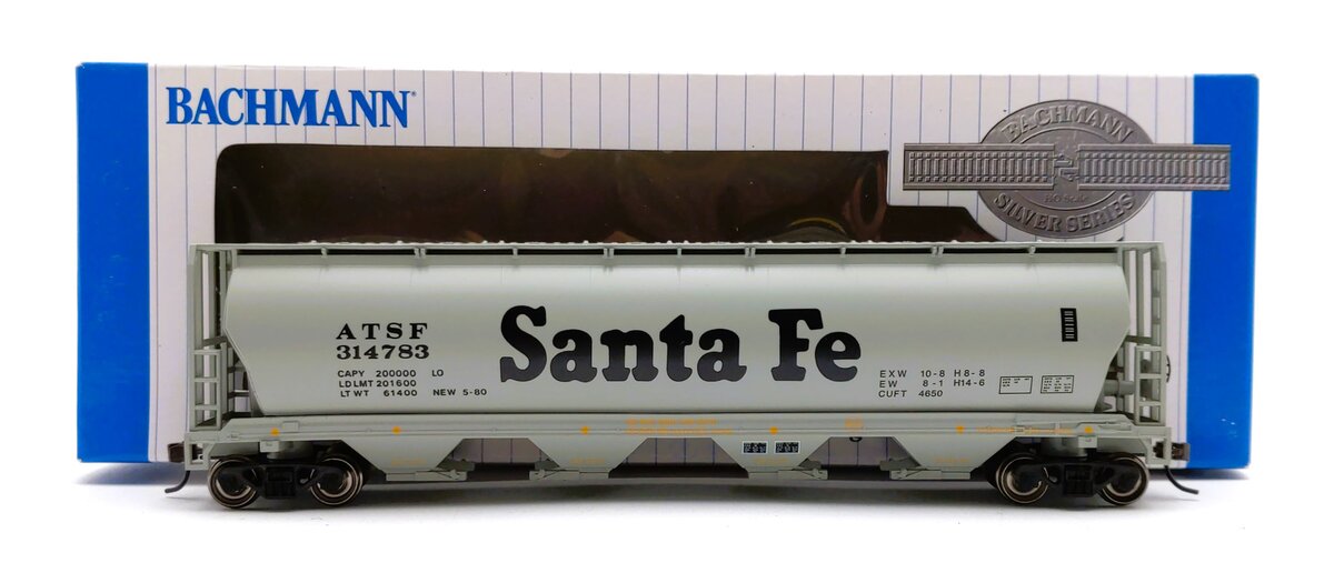 Bachmann 19102 HO Santa Fe Canadian 4 Bay Cylindrical Grain Hopper