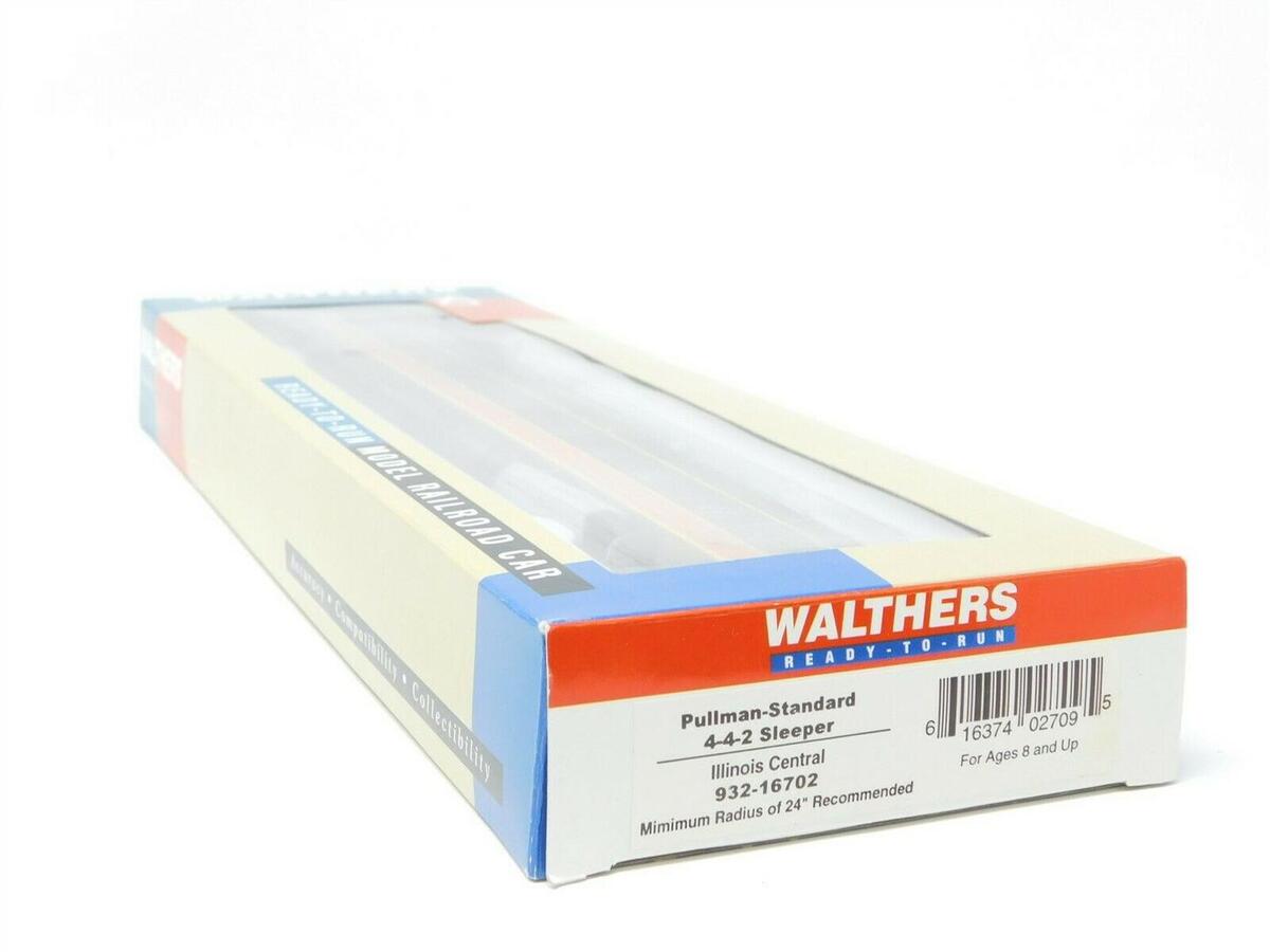 Walthers 932-16702 HO IC 4-4-2 Standard Sleeper Passenger Car
