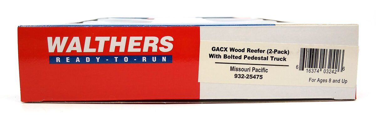 Walthers 932-25475 HO Missouri Pacific 50' GACX Wood Express Reefer (Set of 2)