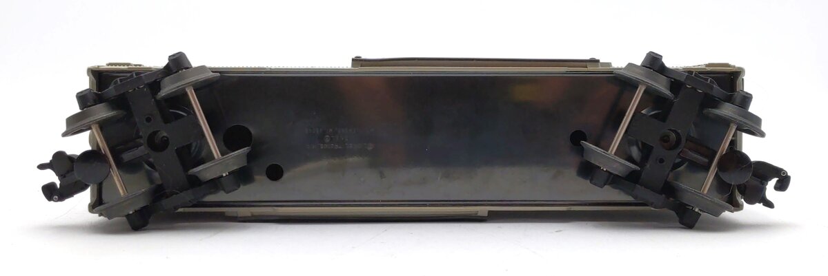 Lionel 6-19259 O Gauge Western Pacific Silver Yellow Feather 6464 Series Boxcar EX/Box