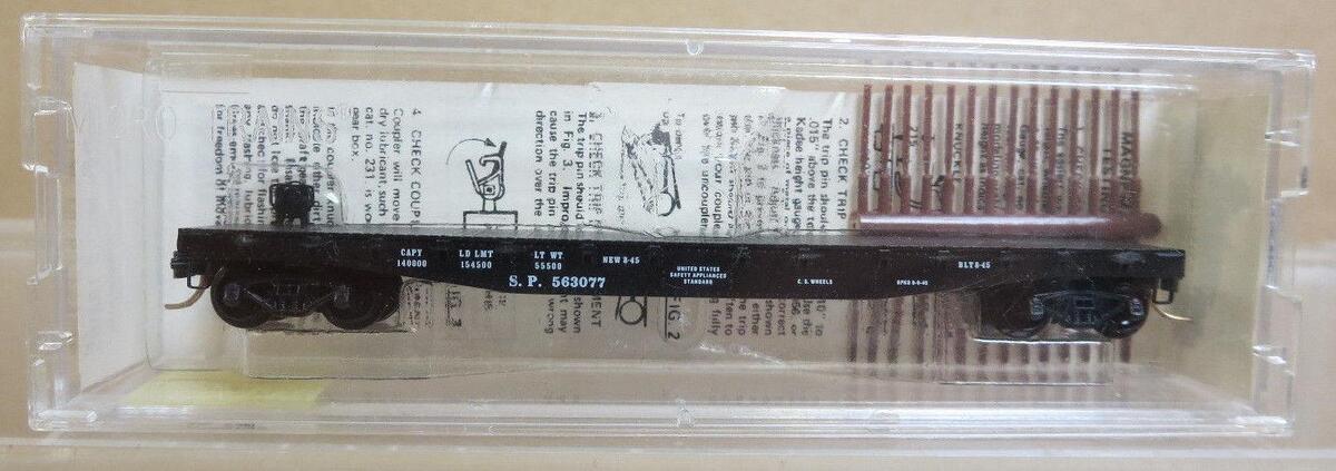 Micro-Trains 04500120 N Southern Pacific 50' Fishbelly Side Flatcar #563077