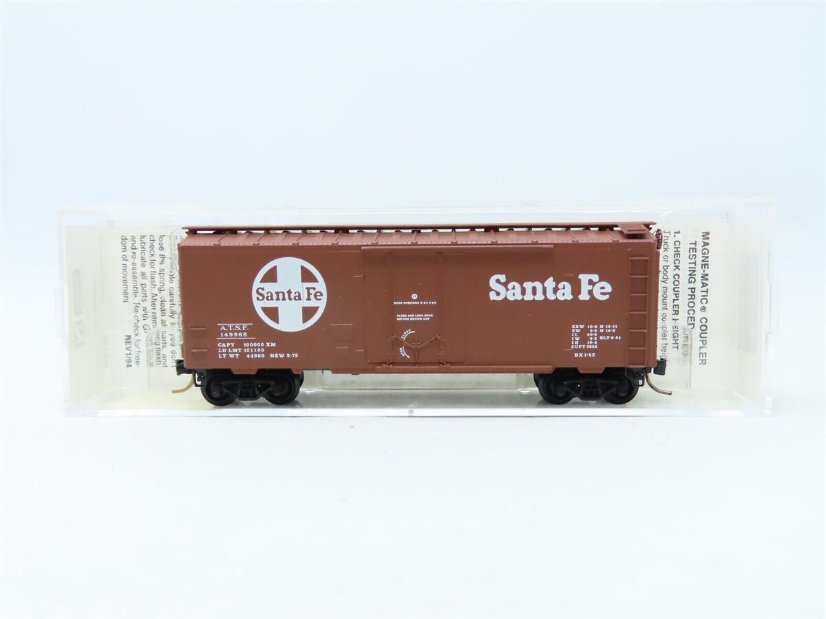Micro-Trains 02100110 N Santa Fe 40' Standard Steel Plug Door Boxcar #149968 LN/Box
