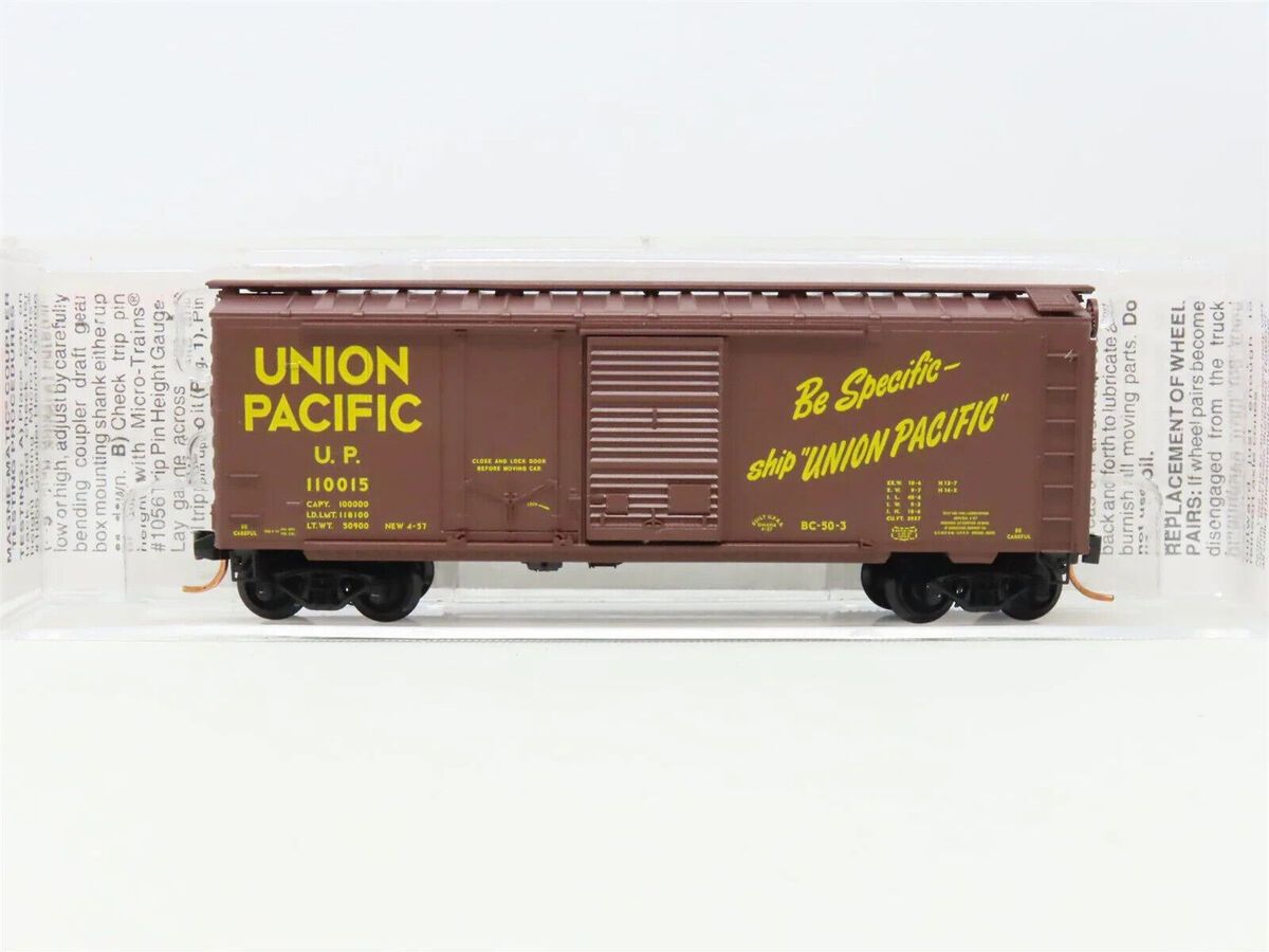 Micro-Trains 02200030 N Union Pacific 40' Plug & Sliding Door Boxcar #110015