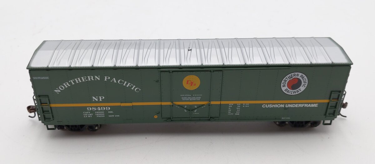 Athearn 76142 HO Scale Northern Pacific 50' Youngstown Plug Door Boxcar #98499