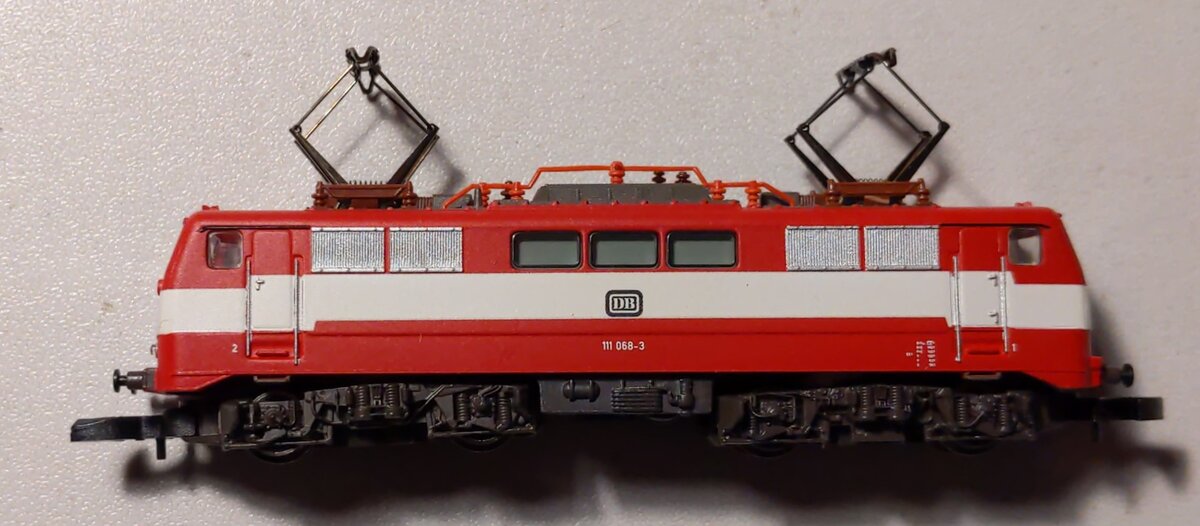 Marklin 88422 Z German Federal DB Class 111 General-Purpose Electric Locomotive