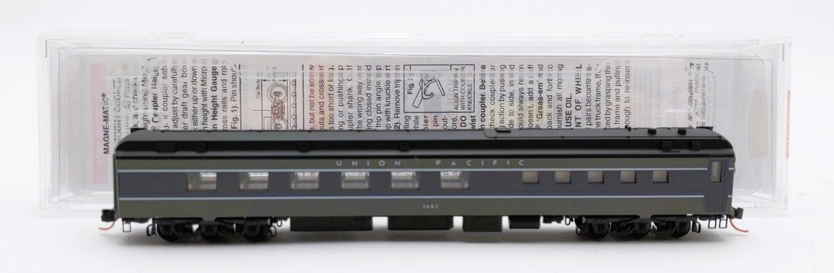 Micro-Trains 14600190 N Union Pacific 80' Heavyweight Diner Car #3683