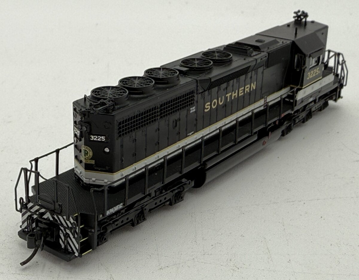 Broadway Limited 6217 N Southern EMD SD40-2 Diesel Locomotive DCC/Sound #3225