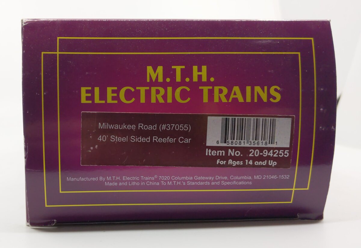MTH 20-94255 O Gauge Milwaukee Road 40' Steel Sided Reefer Car #37055