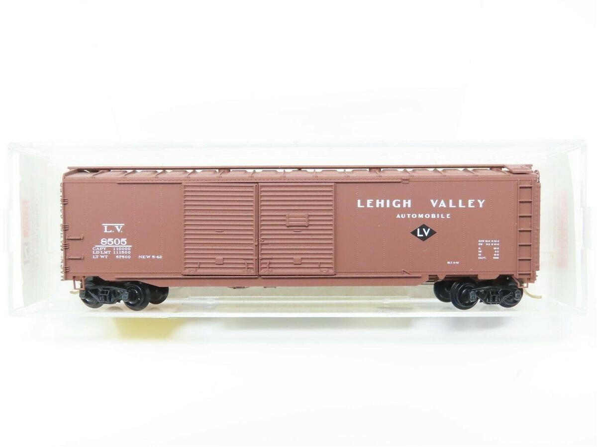 Micro-Trains 07800040 N Lehigh Valley 50' Steel Double Door Auto Boxcar #8505