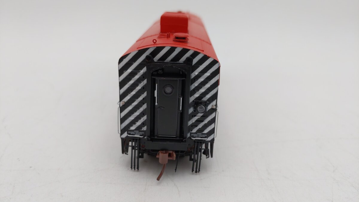 Rapido Trains 223511 HO CP Rail GMDD F9B Diesel Locomotive #1905 LN/Box