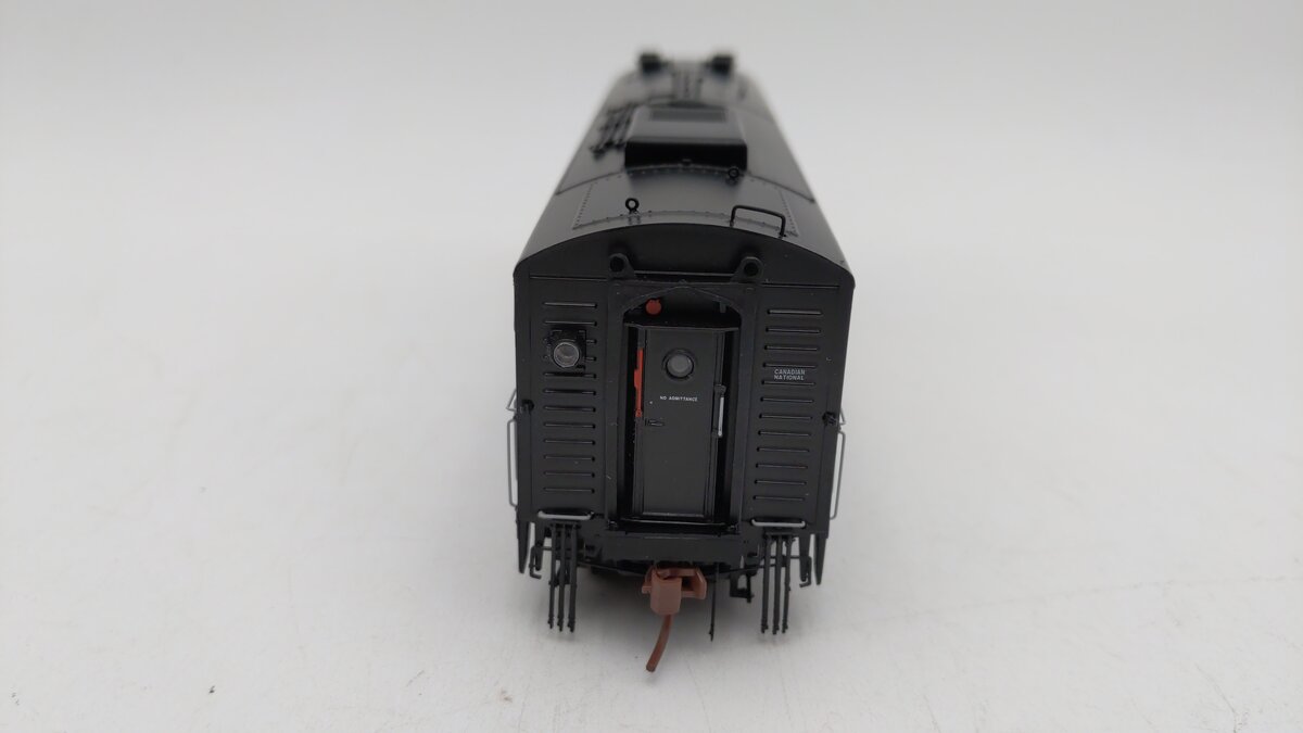 Rapido Trains 223525 HO Canadian National GMDD F9B Diesel Locomotive #6632