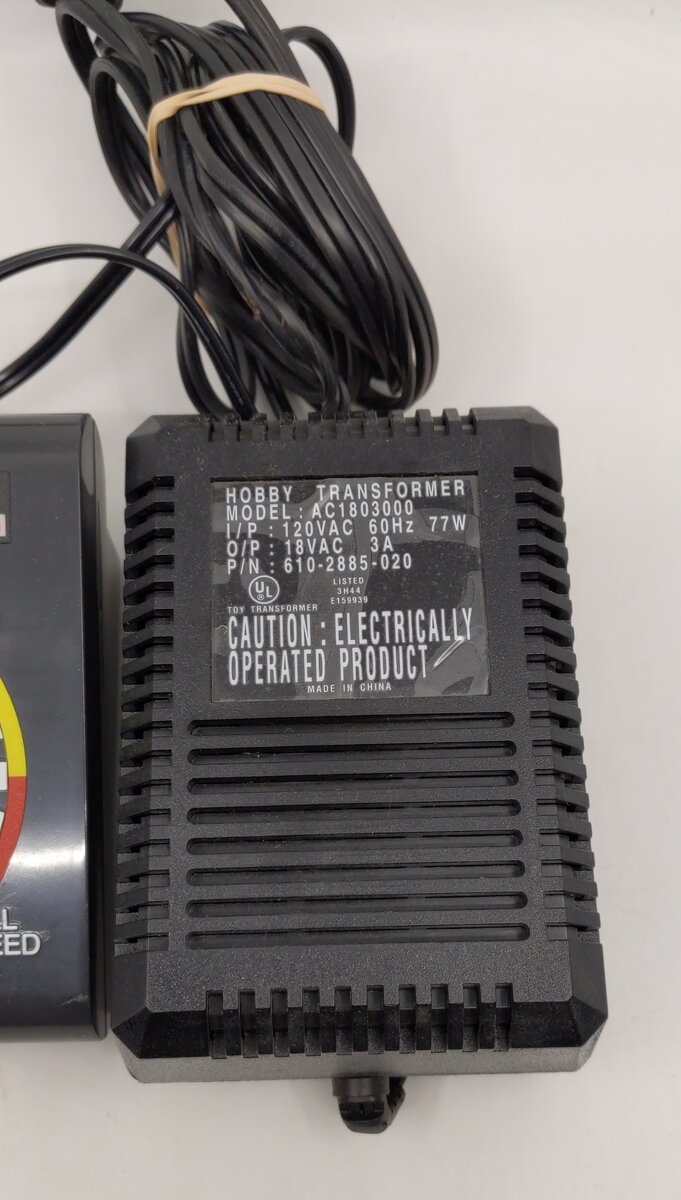 Lionel 6-12885 O Gauge 40W 3-Amp Power and Control System NIB