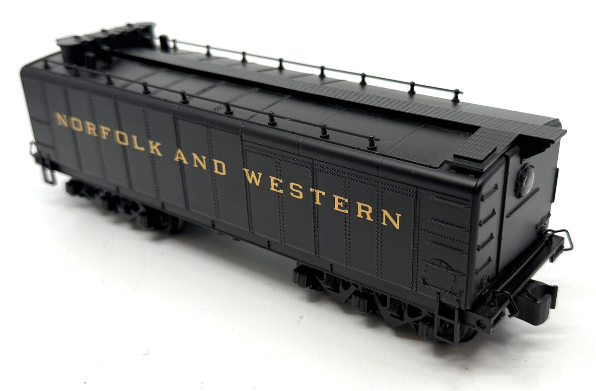 MTH 20-3271-3 O Gauge Norfolk & Western Auxiliary Water Tender II Hi-Rail
