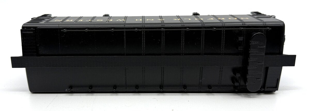 MTH 20-3271-3 O Gauge Norfolk & Western Auxiliary Water Tender II Hi-Rail