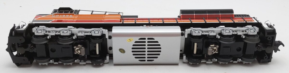 MTH 30-2880-0 O Gauge Southern Pacific SD70ACe Diesel Engine #1996 w/Horn & Bell