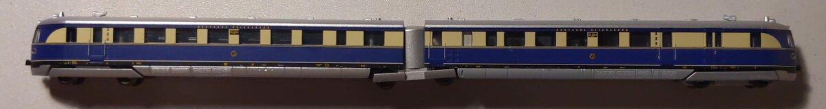 Marklin 88873 Z DB AG Class SVT 137 Diesel Powered Rail Car (Set of 2)