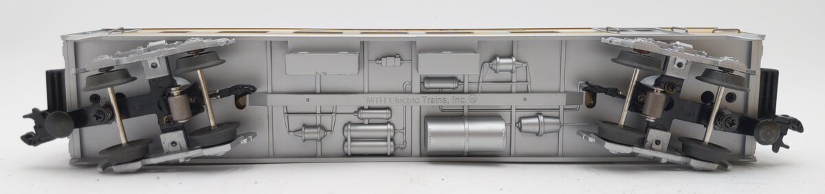 MTH 33-6030 Santa Fe O27 Streamlined Combine Car
