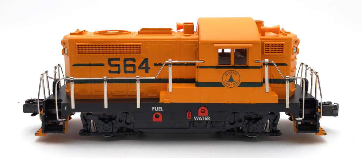 RMT 4522 O Maine Central Powered BEEP Diesel Locomotive #564