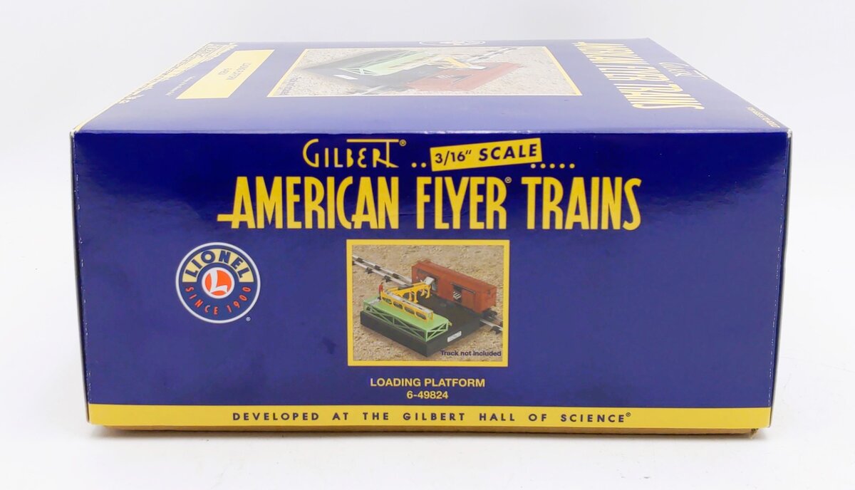 American Flyer 6-49824 S Gauge Loading Platform and Boxcar LN/Box