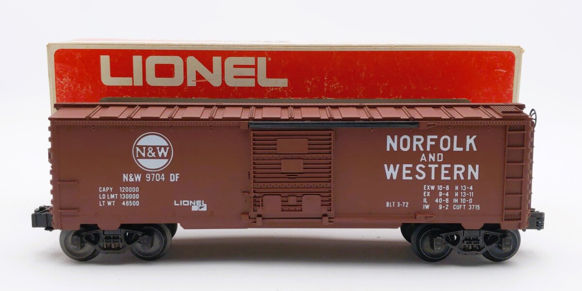 Lionel 6-9704 O Gauge Norfolk and Western Tuscan Boxcar LN/Box