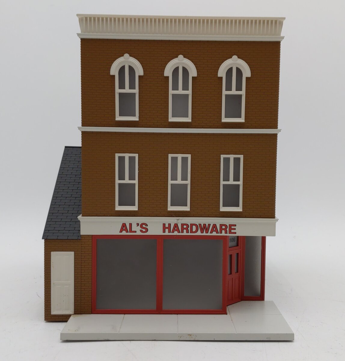 Lionel 6-34131 O Gauge Assembled Al's Hardware Building LN/Box
