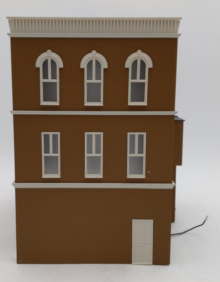 Lionel 6-34131 O Gauge Assembled Al's Hardware Building LN/Box