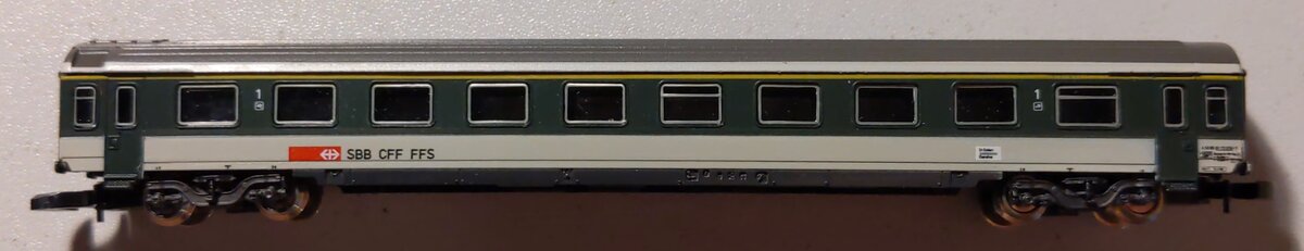 Marklin 8745 Z Scale Mark IV Express Train Passenger Car LN/Box
