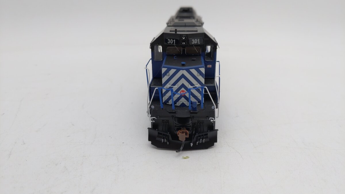 Athearn G86195 HO Montana RailLink SD45-2 with DCC & Sound #301