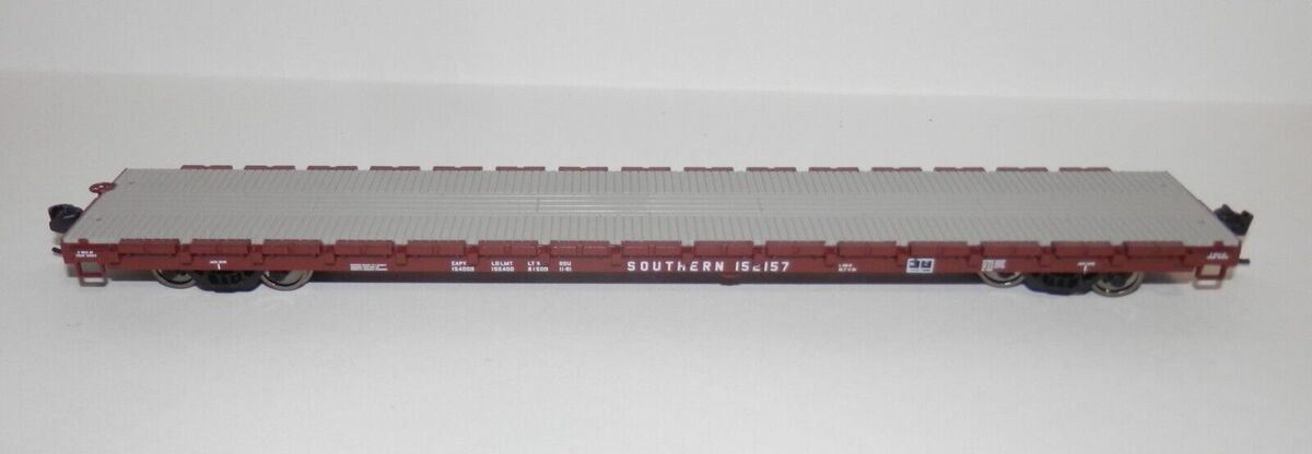 Walthers 910-5377 HO Southern Railway RTR 60' Pullman-Standard Flatcar #152157