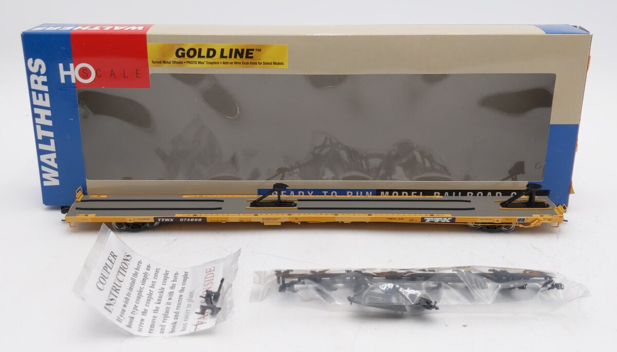Walthers 932-40801 HO Scale TTWX All Purpose Flat Car W/ ACF Hitches #974898