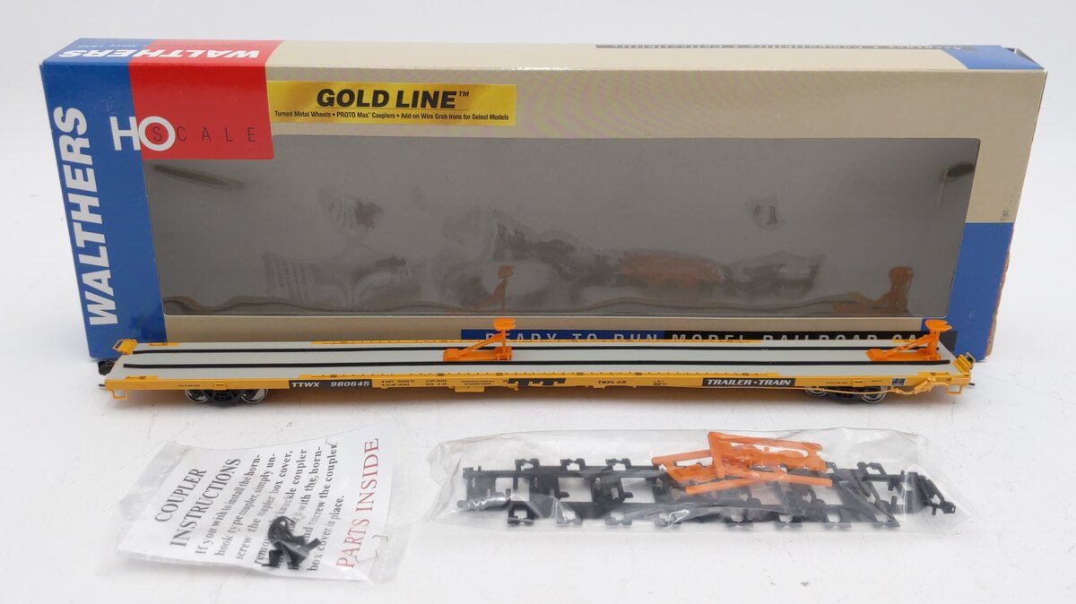 Walthers 932-40826 HO TTWX All Purpose Flat Car W/P-S Hitches #980645