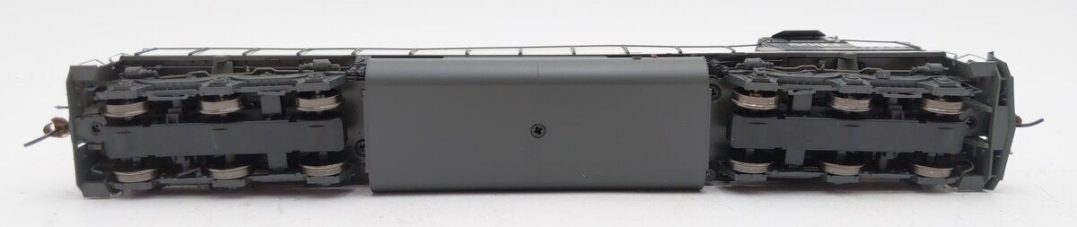 Athearn G63677 HO Southern Pacific SD40M-2 Diesel #8693 w/ DCC & Sound