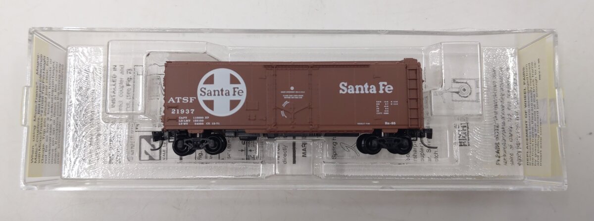 Micro-Trains 14906-2 Z Scale Santa Fe 40' Standard Plug Door Boxcar #2 ...