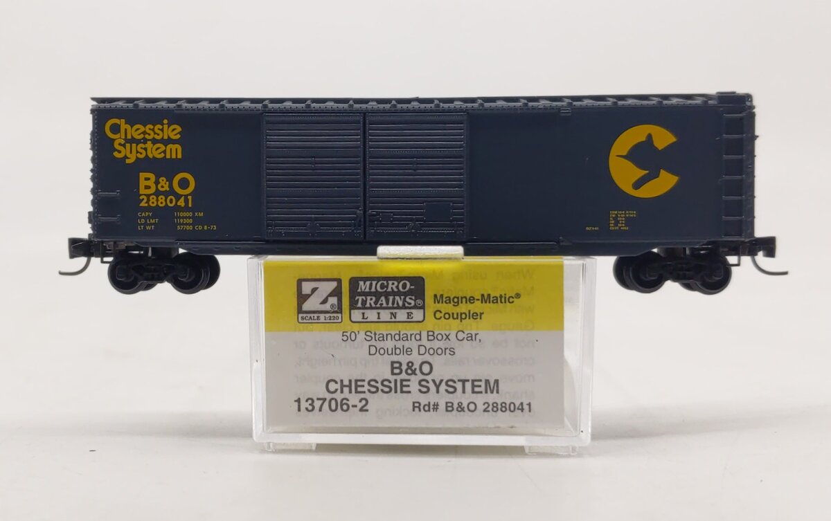 Micro-Trains 13706-2 Z Scale B&O Chessie System 50' Standard Boxcar #288041 LN/Box