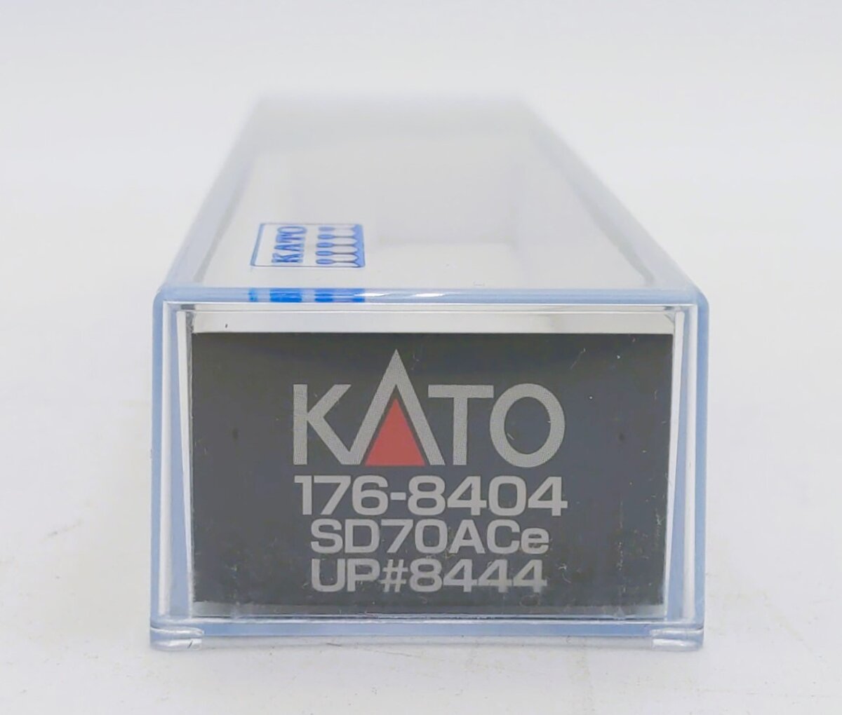 Kato 176-8404 N Scale Union Pacific EMD SD70ACe Diesel Locomotive #8444