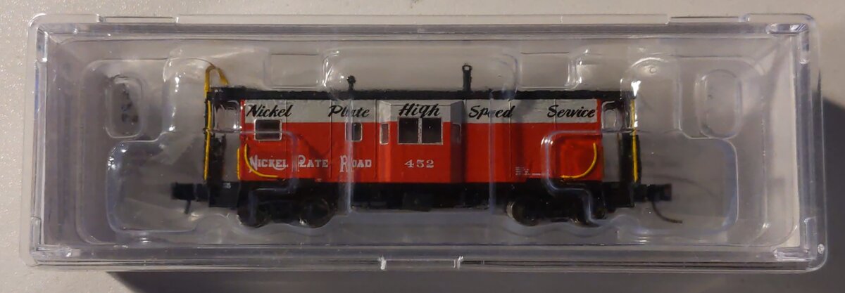 Bluford Shops 43020 N Scale Nickel Plate Road Bay Window Caboose #452