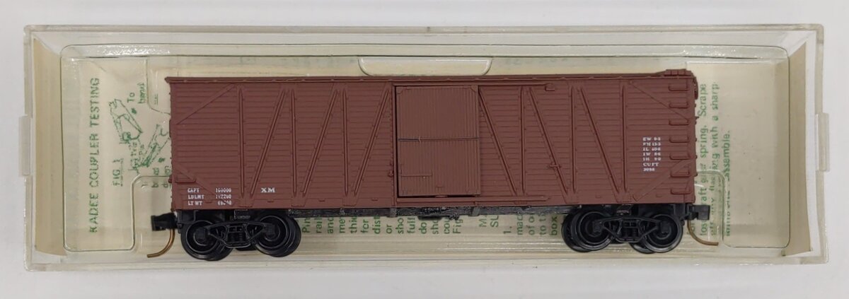 Micro-Trains 02800000 N Undecorated 40' Single Door Outside Braced Boxcar