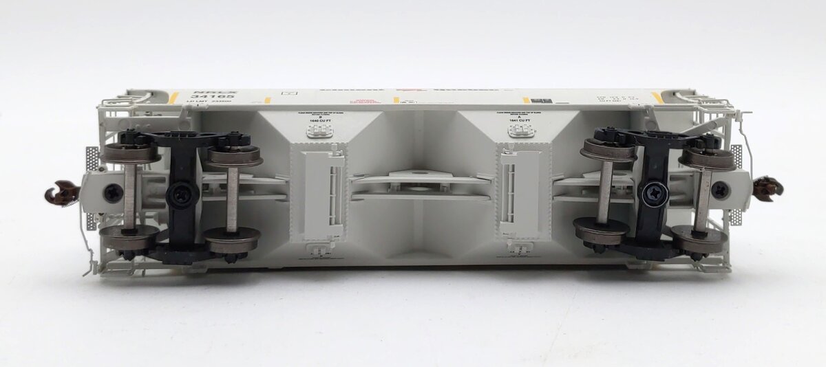 American Limited Models 2028 HO NRLX Trinity 3281 2-Bay Covered Hopper #34165