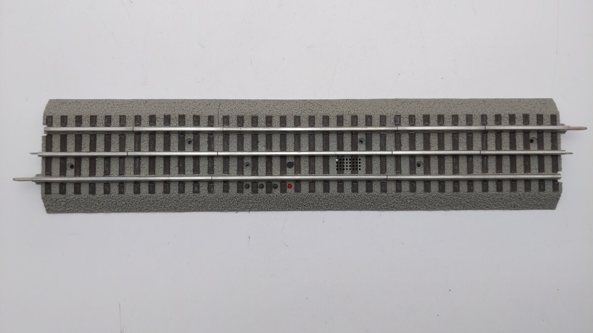 Lionel 6-84373 O 15'' Special Trolley Announcement FasTrack Section LN/Box