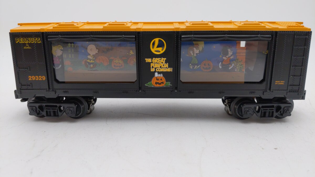 Lionel 6-29329 O Gauge Halloween Peanuts Aquarium Car LN/Box
