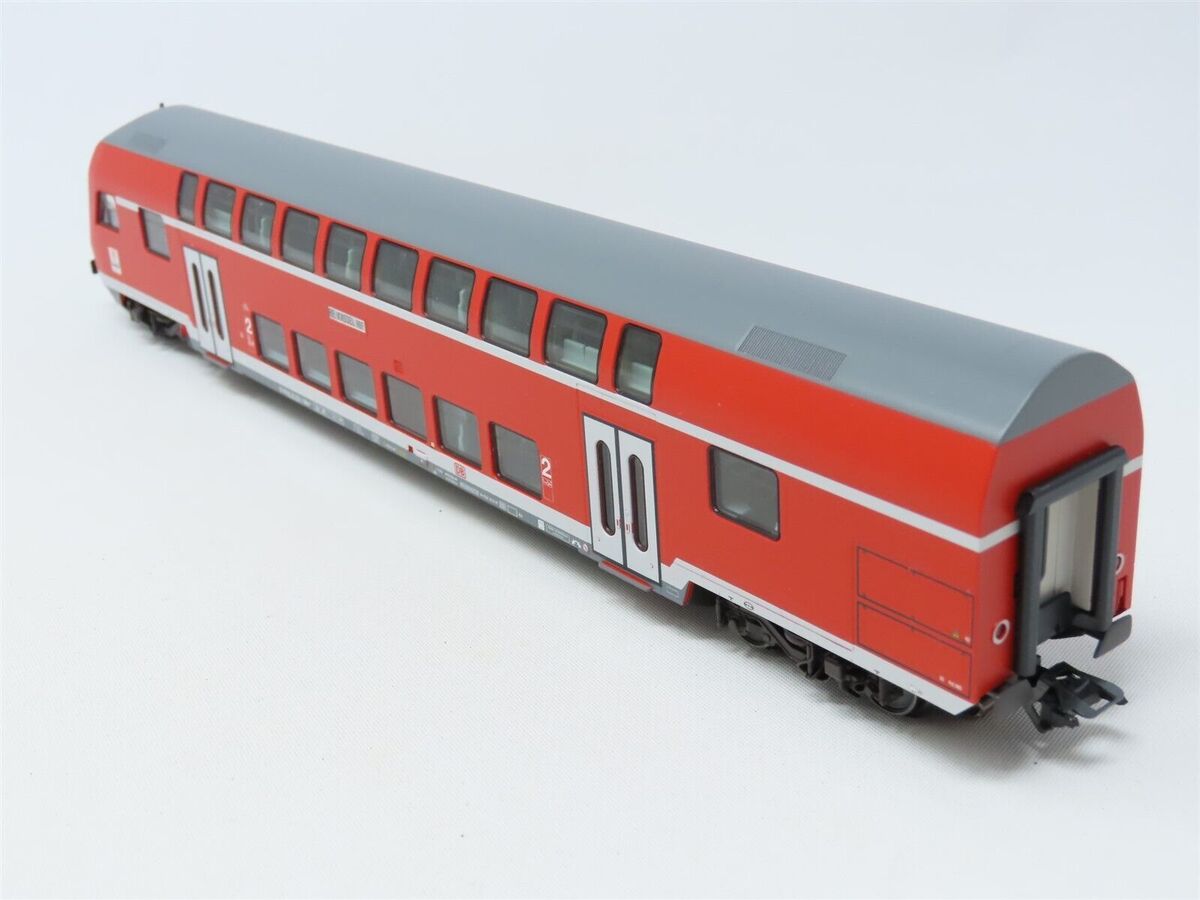 Marklin 43586 HO Scale Bilevel Cab Control Passenger Car