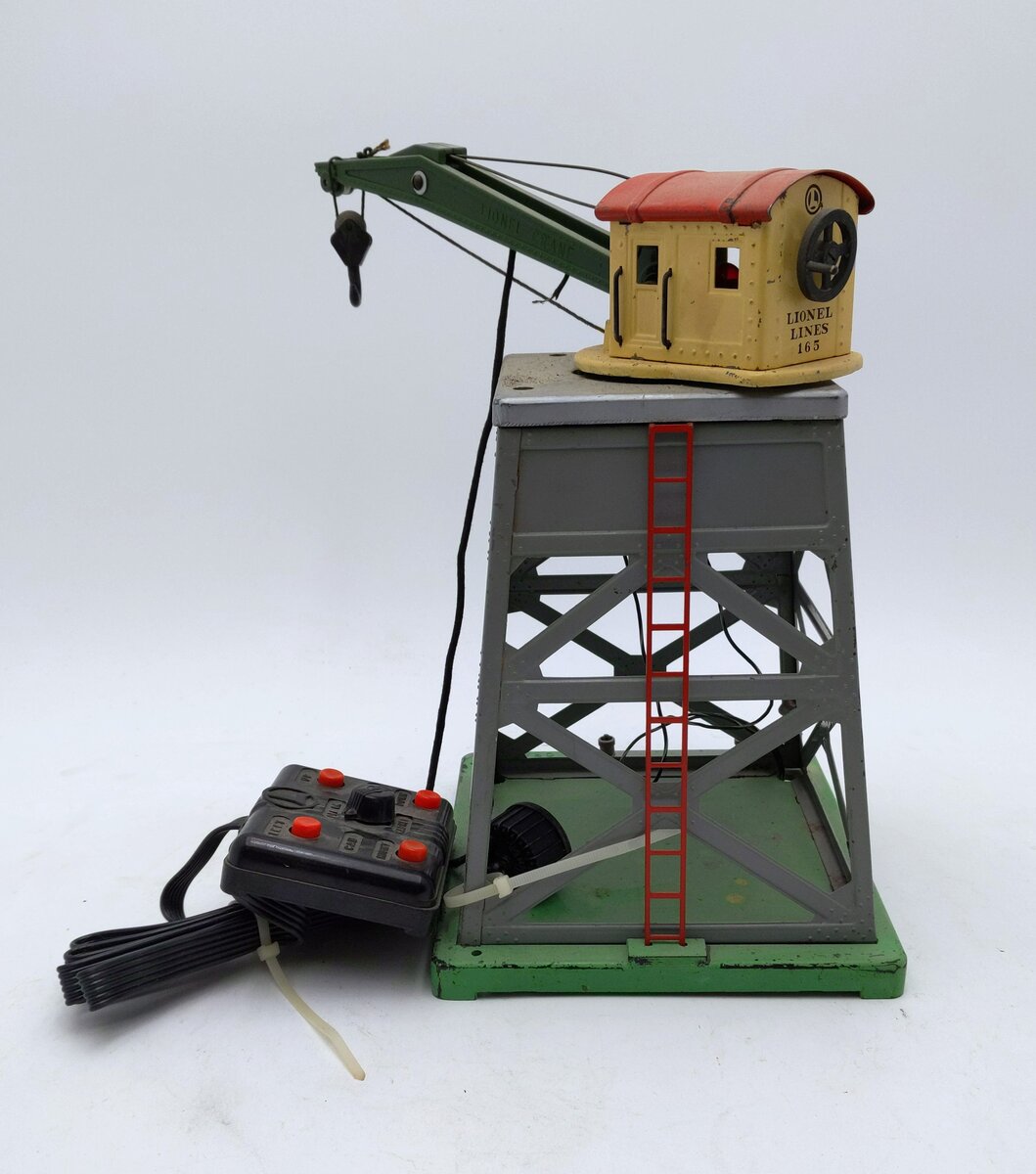 Lionel 165 Vintage O Operating Gantry Crane with Electromagnet
