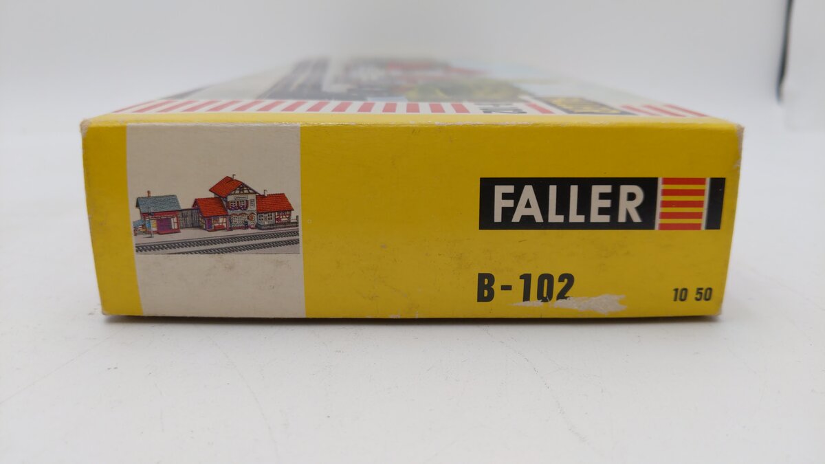 Faller B-102 Vintage Rare HO Scale Mode; B-102 Altenstein Station