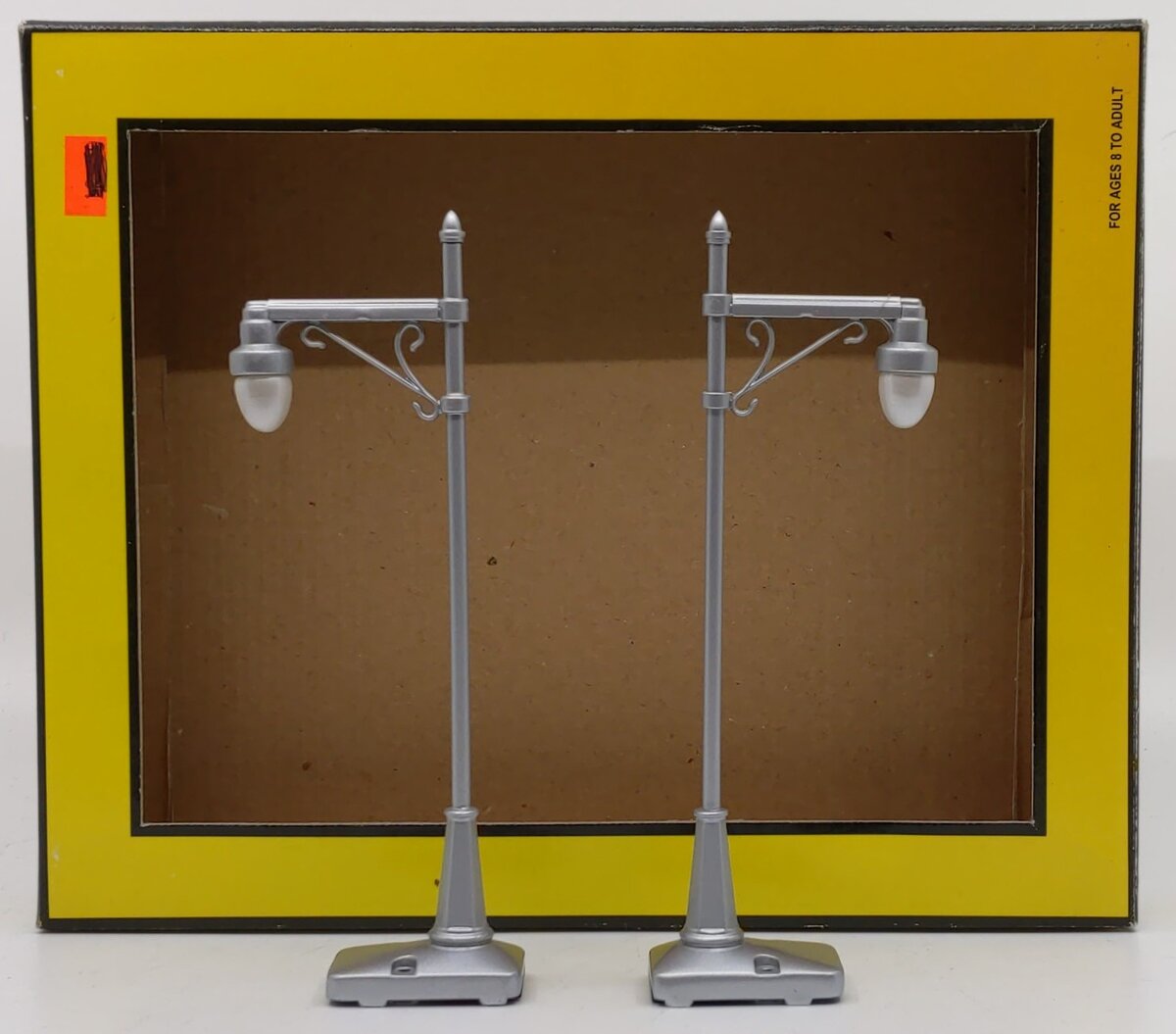 MTH 30-1095 O #64 Silver Diecast Highway Lamp Post Set (Pack of 2)