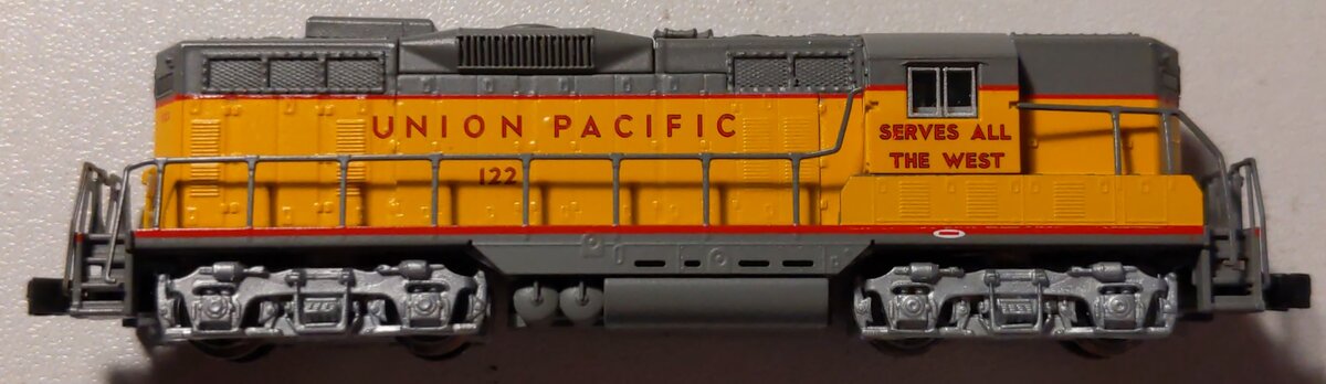 American Z-Line 6205-3 Z Union Pacific GP7 Diesel Locomotive #122 LN/Box
